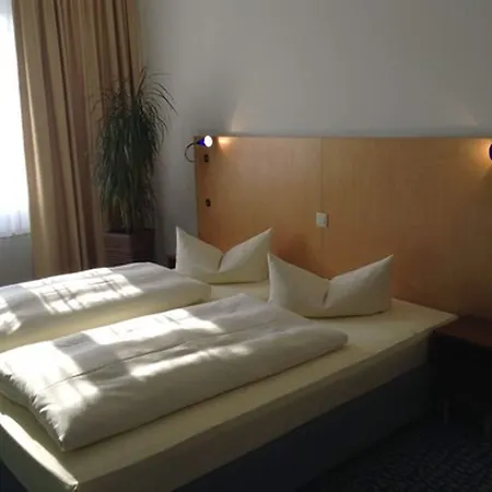 Check Hotel 3*