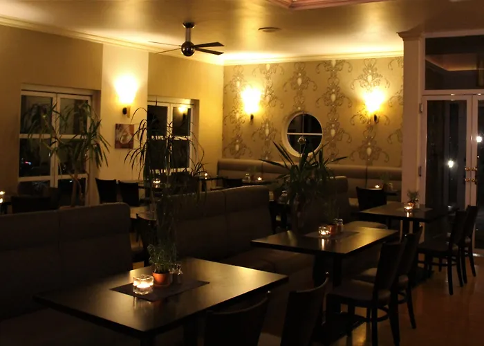 Hotell Check Merseburg